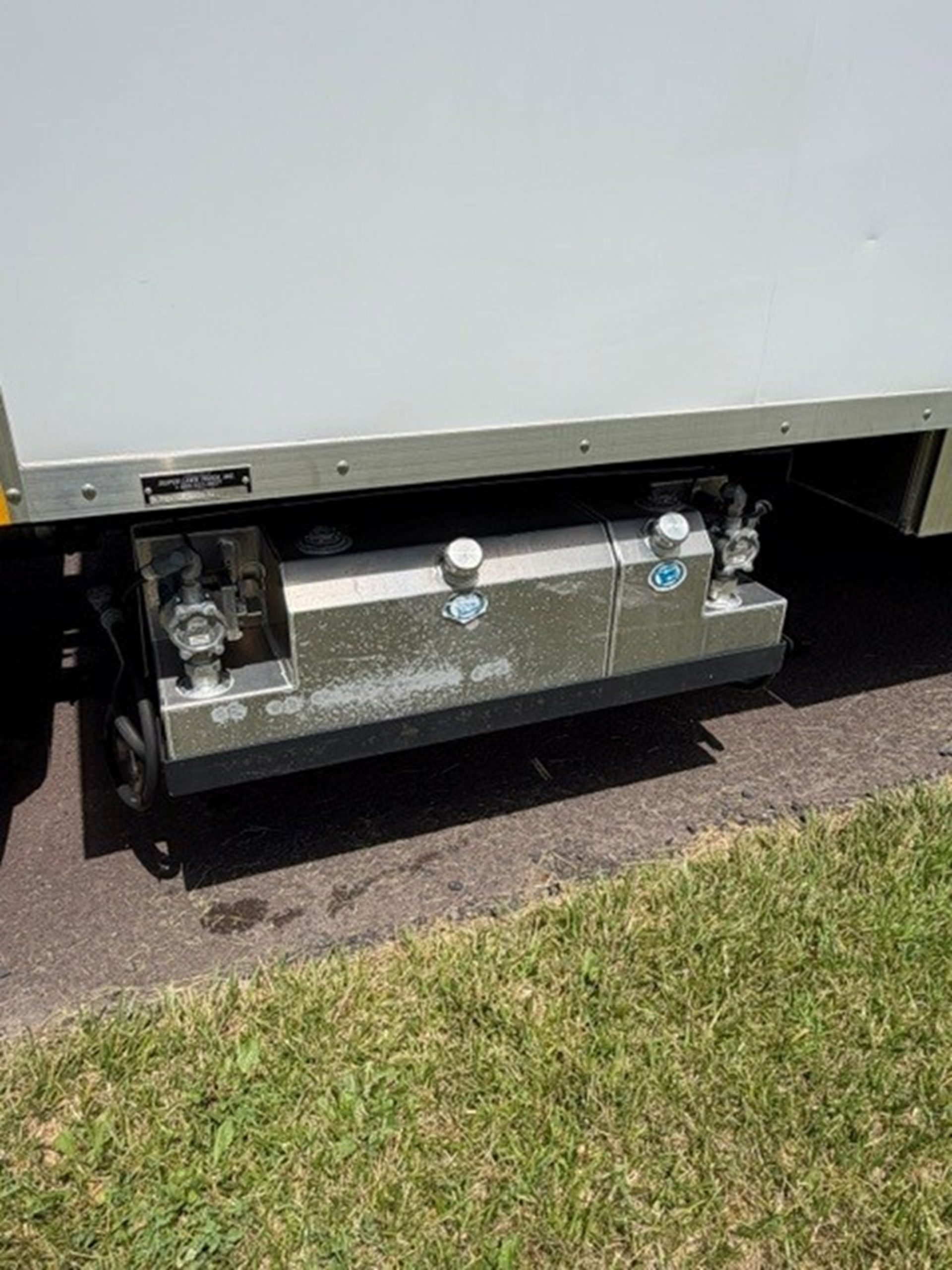 2026 HINO L6 2026 HINO L6 - image 5 of 6