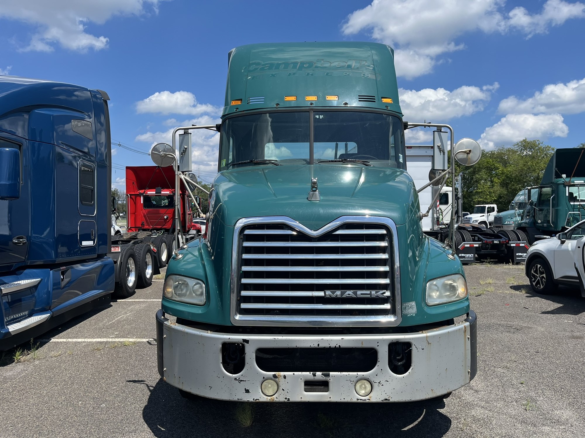 2014 MACK CXU612 2014 MACK CXU612 - image 2 of 6