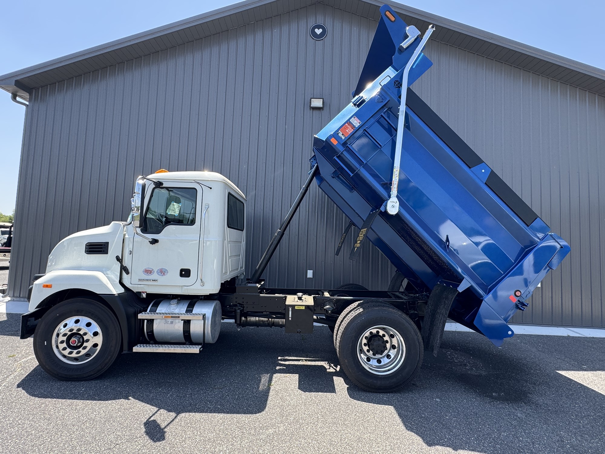 2026 MACK MD742 - image 6 of 6