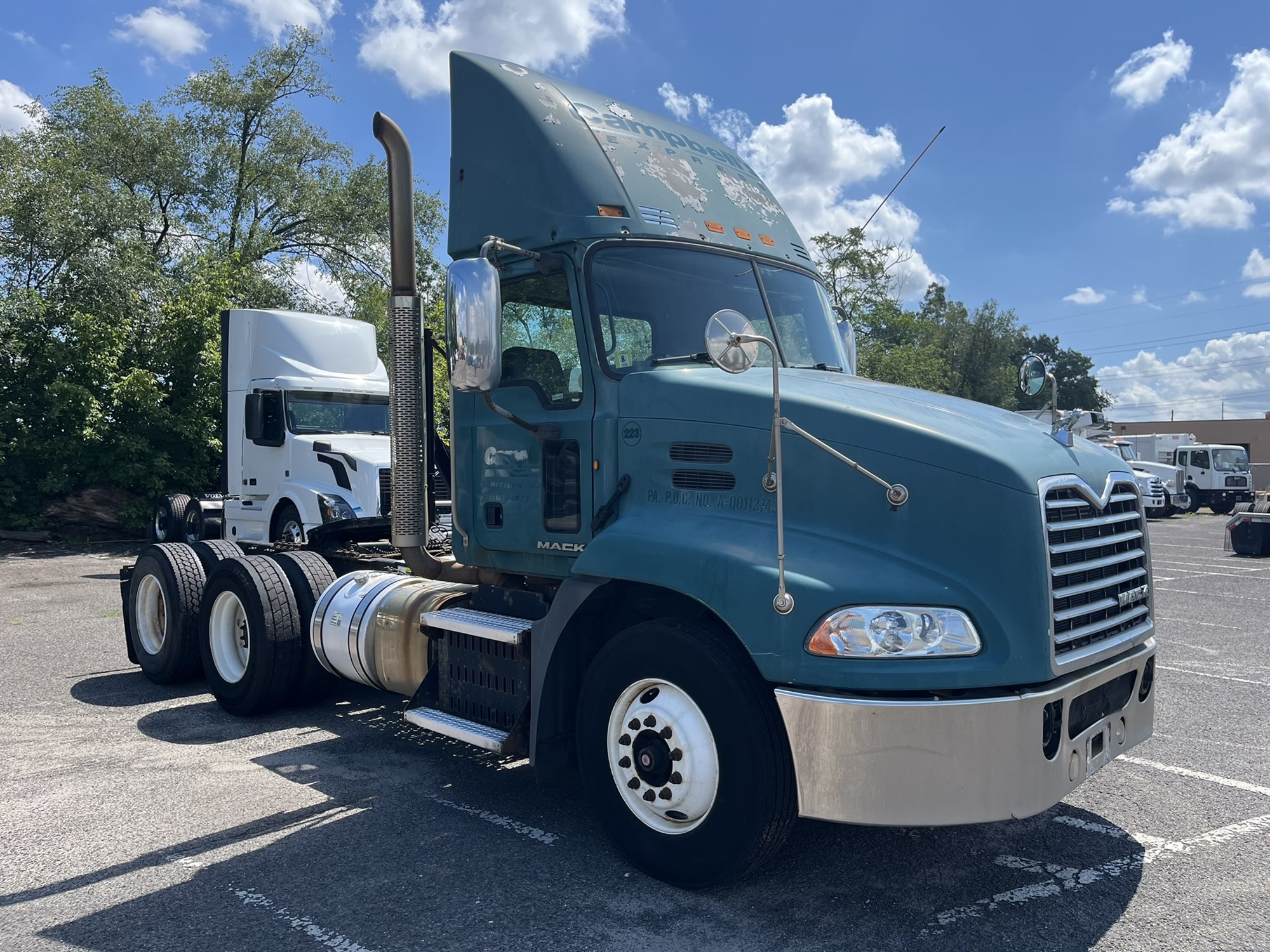 2011 MACK CXN613 2011 MACK CXN613 - image 3 of 6