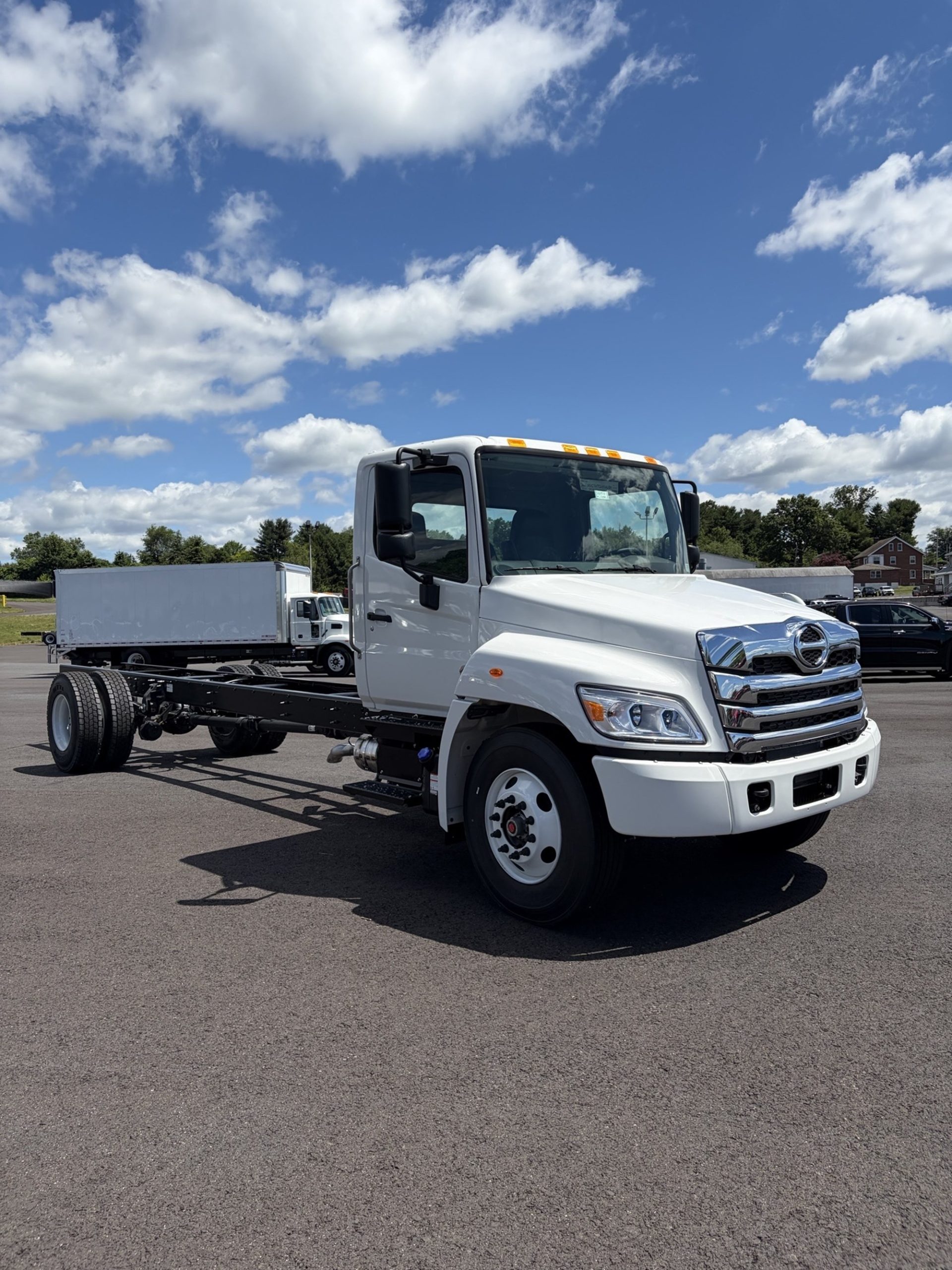 2027 HINO L7 DERATE 2027 HINO L7 DERATE - image 3 of 6