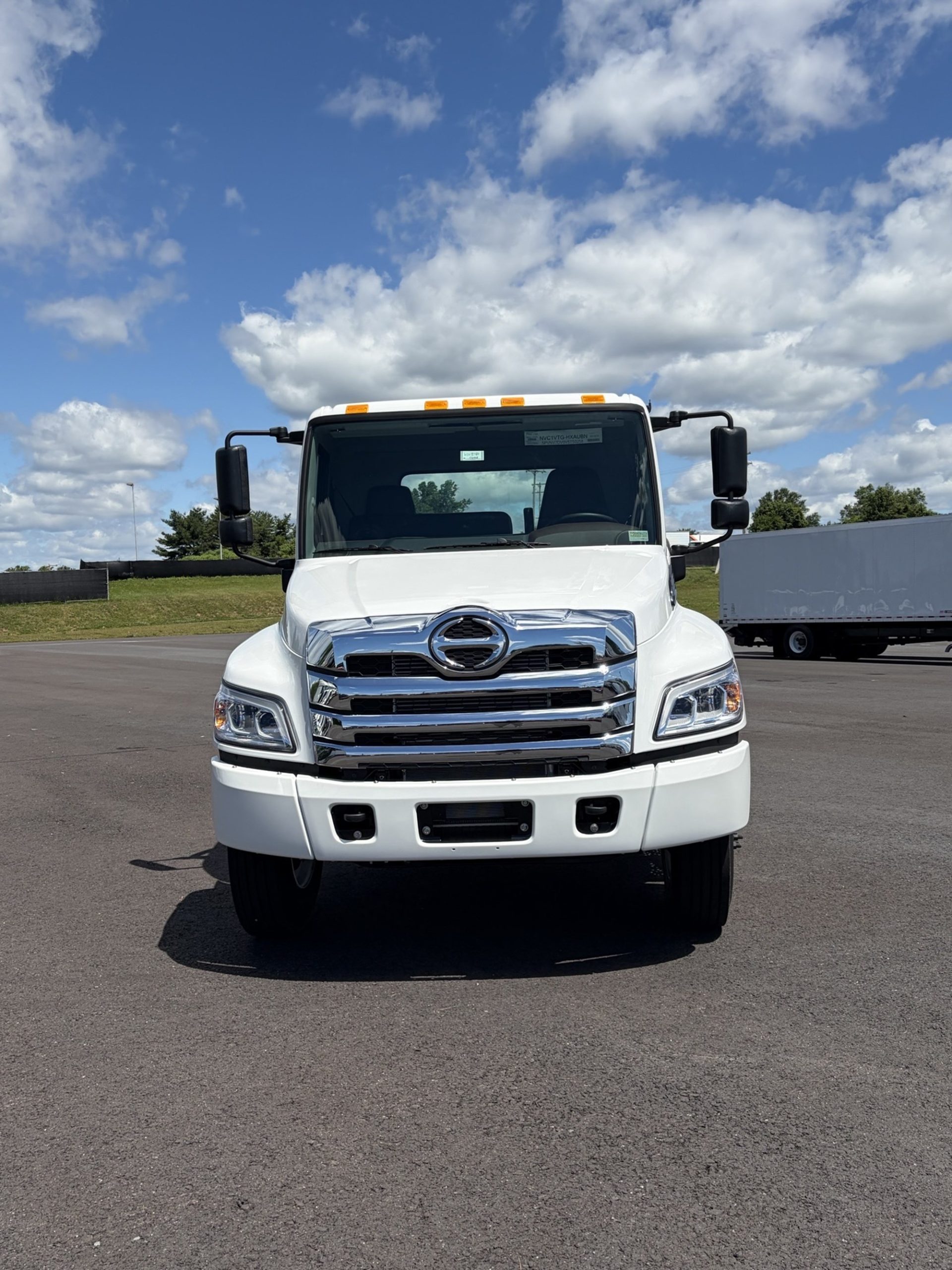 2027 HINO L7 DERATE 2027 HINO L7 DERATE - image 2 of 6