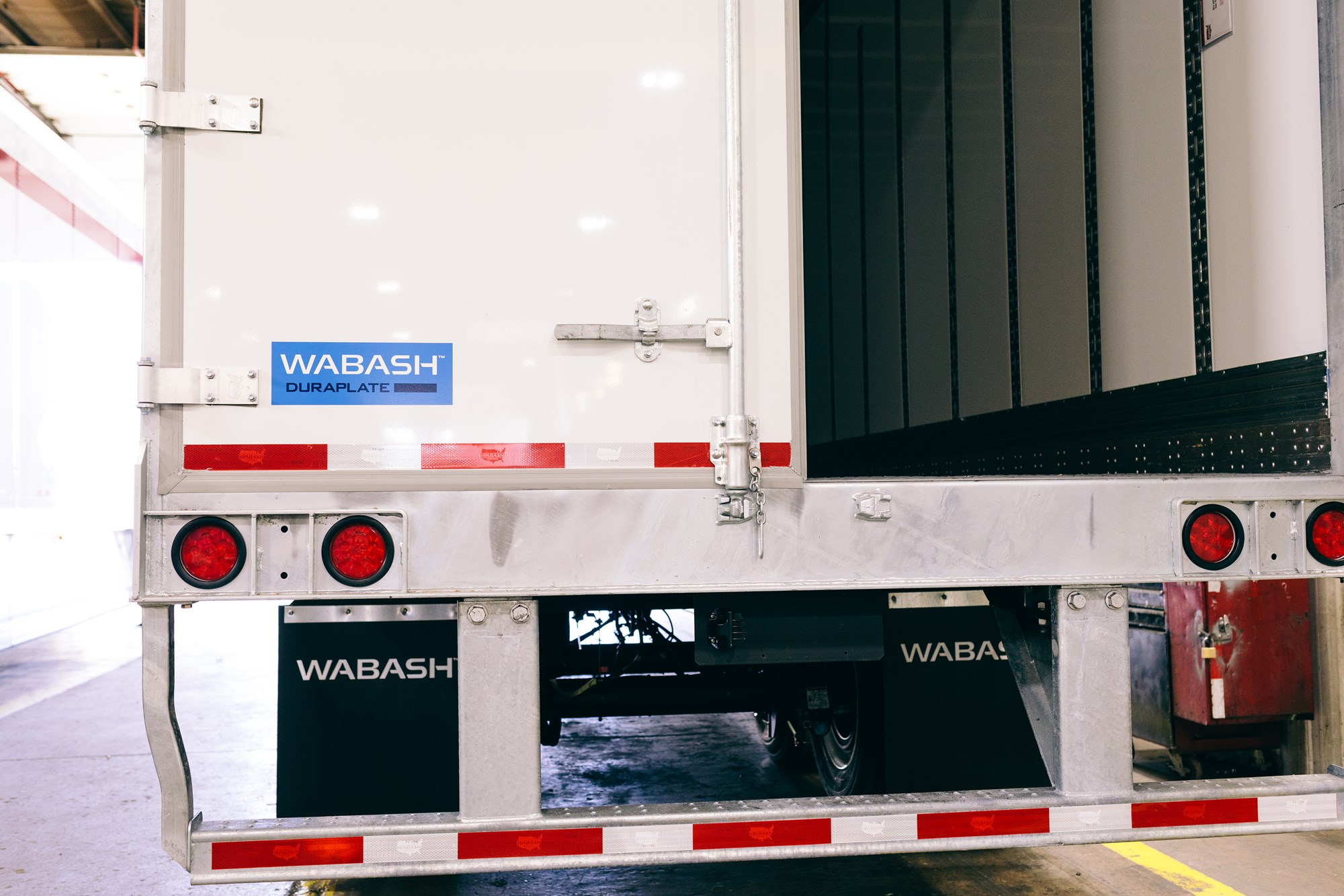 2027 WABASH 53' VAN TRAILER 2027 WABASH 53' VAN TRAILER - image 2 of 2