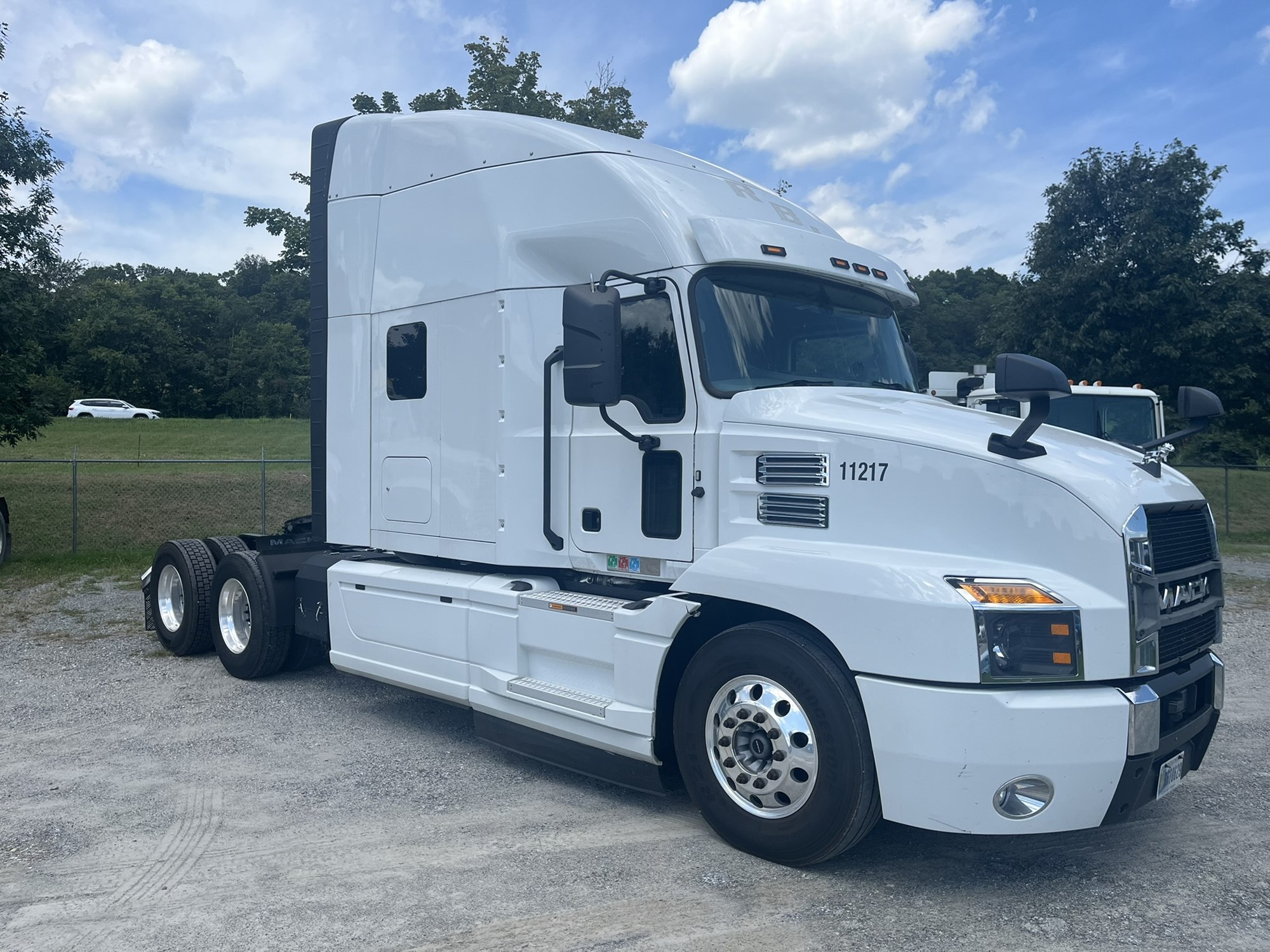 2021 MACK ANTHEM 2021 MACK ANTHEM - image 3 of 6
