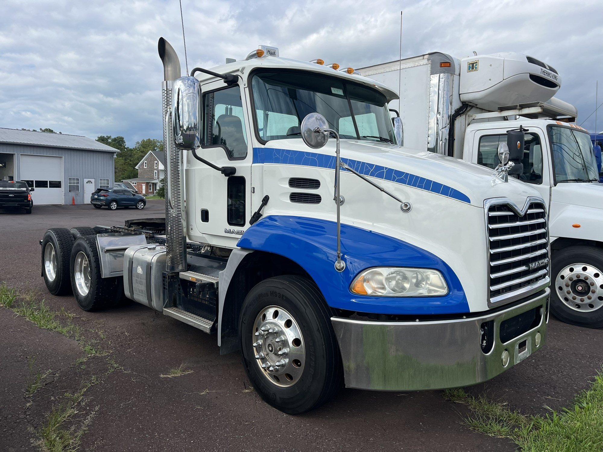 2018 MACK CXU613 2018 MACK CXU613 - image 3 of 6