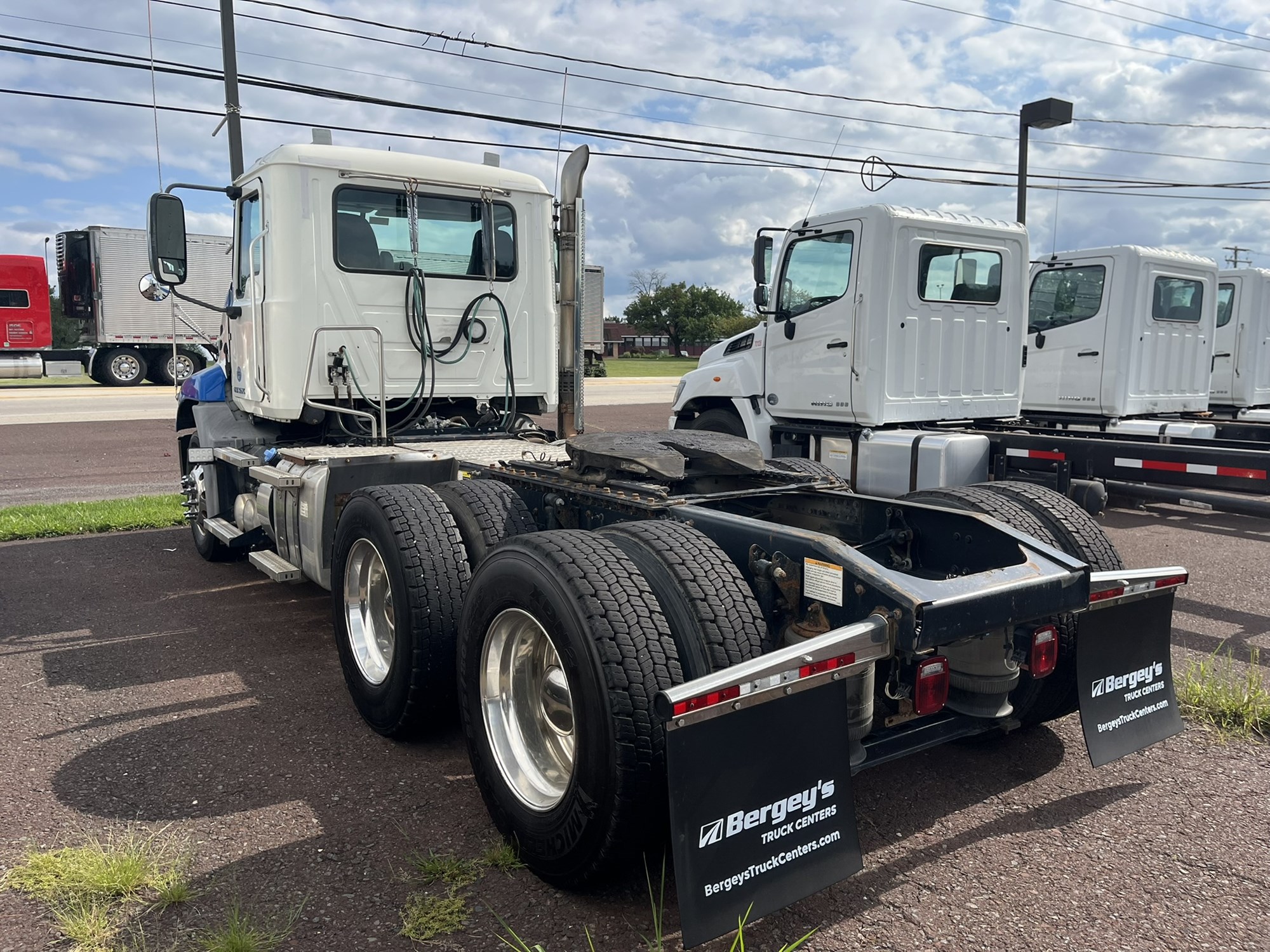 2018 MACK CXU613 2018 MACK CXU613 - image 6 of 6