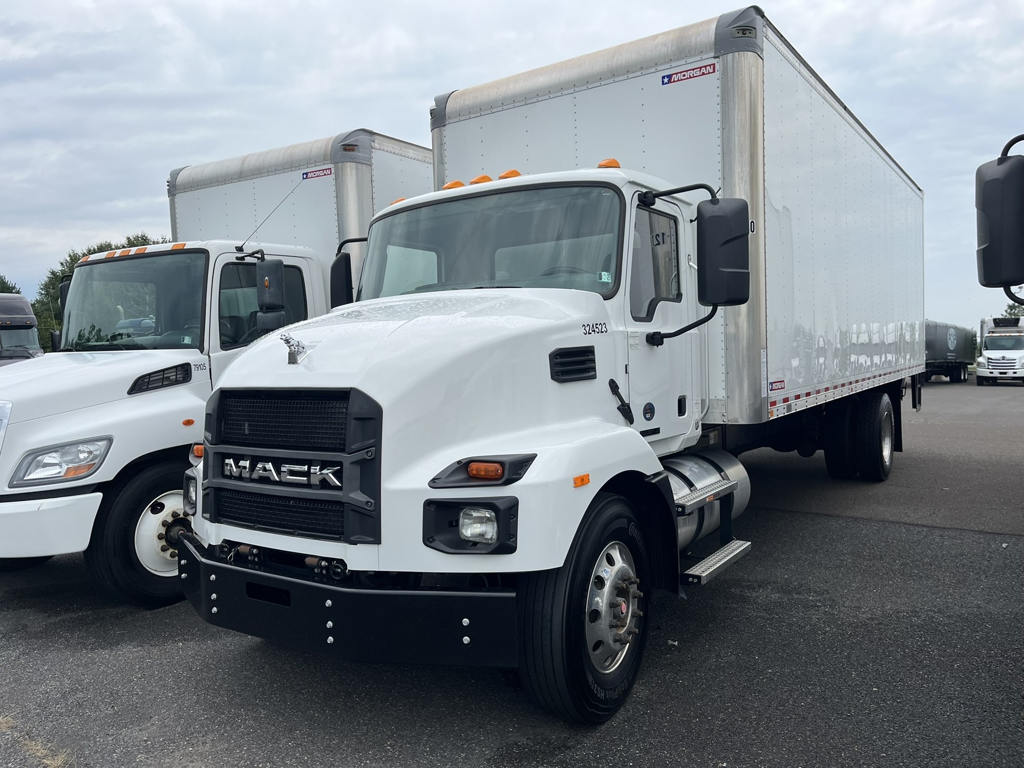 2024 MACK MD642 2024 MACK MD642 - image 1 of 6