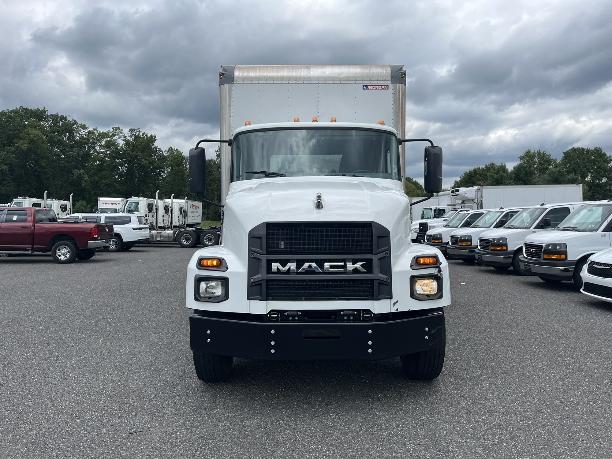 2024 MACK MD 2024 MACK MD - image 2 of 6