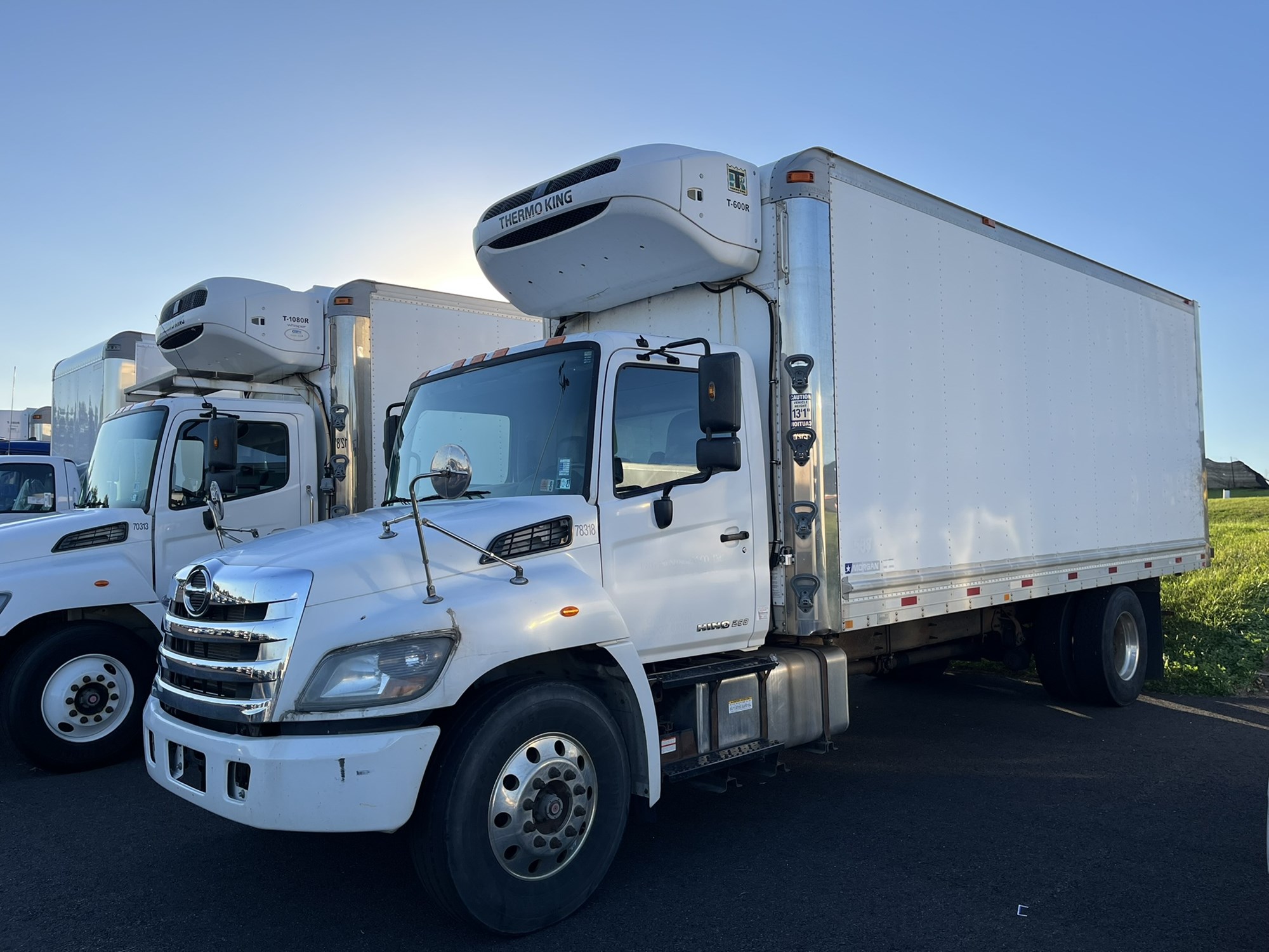 2018 HINO 268A - image 1 of 6
