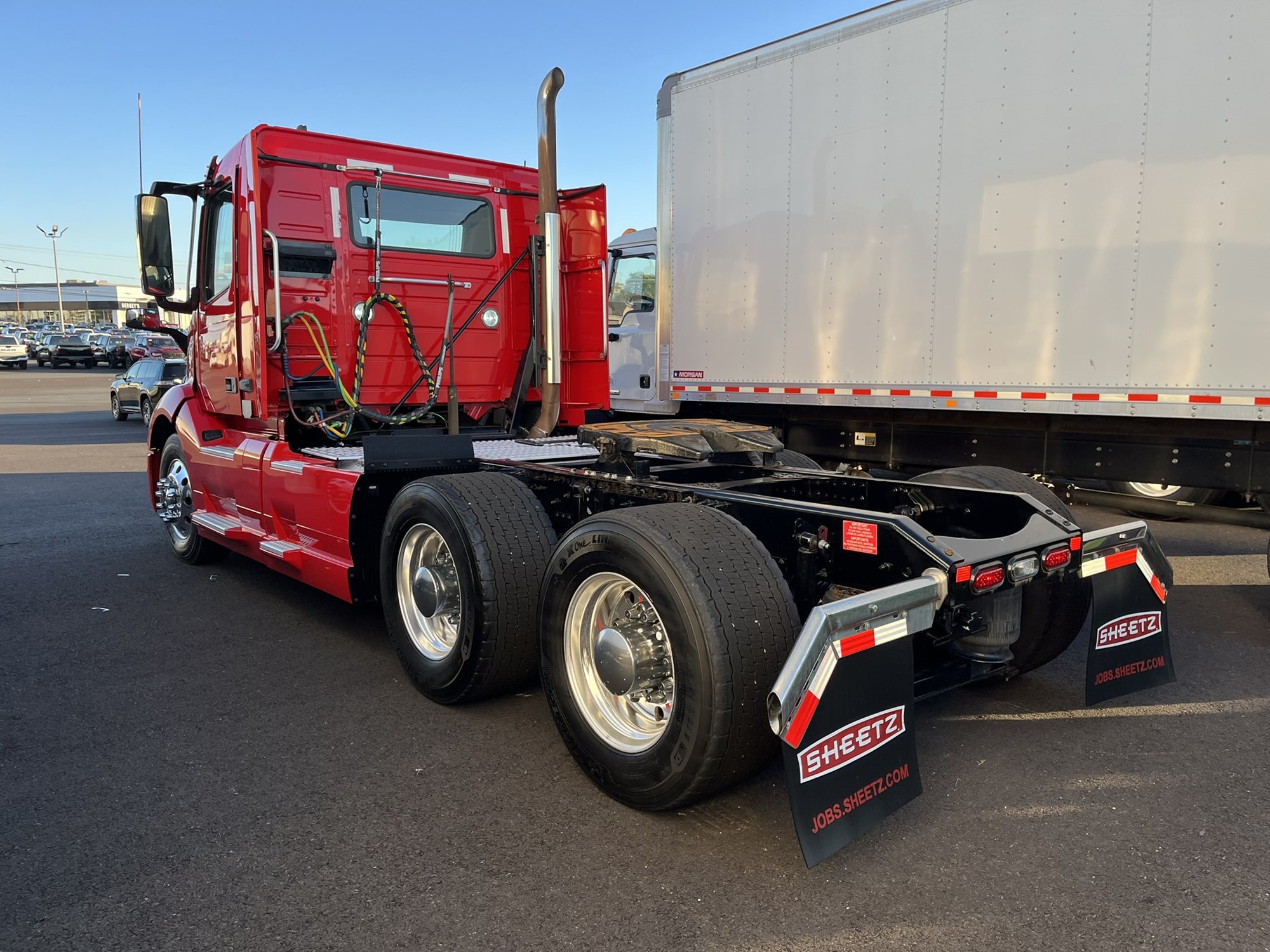 2023 VOLVO VNL64T N - image 6 of 6