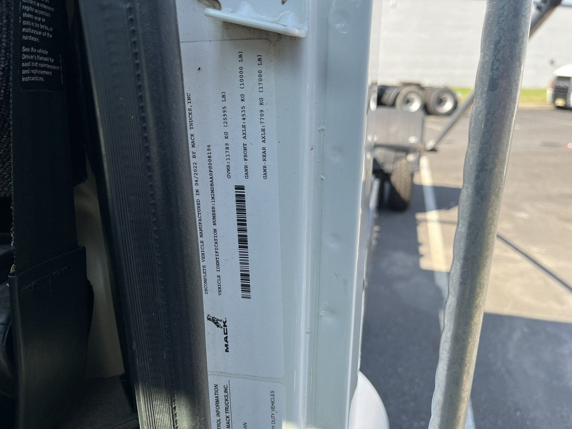 2023 MACK MD6 - image 3 of 3