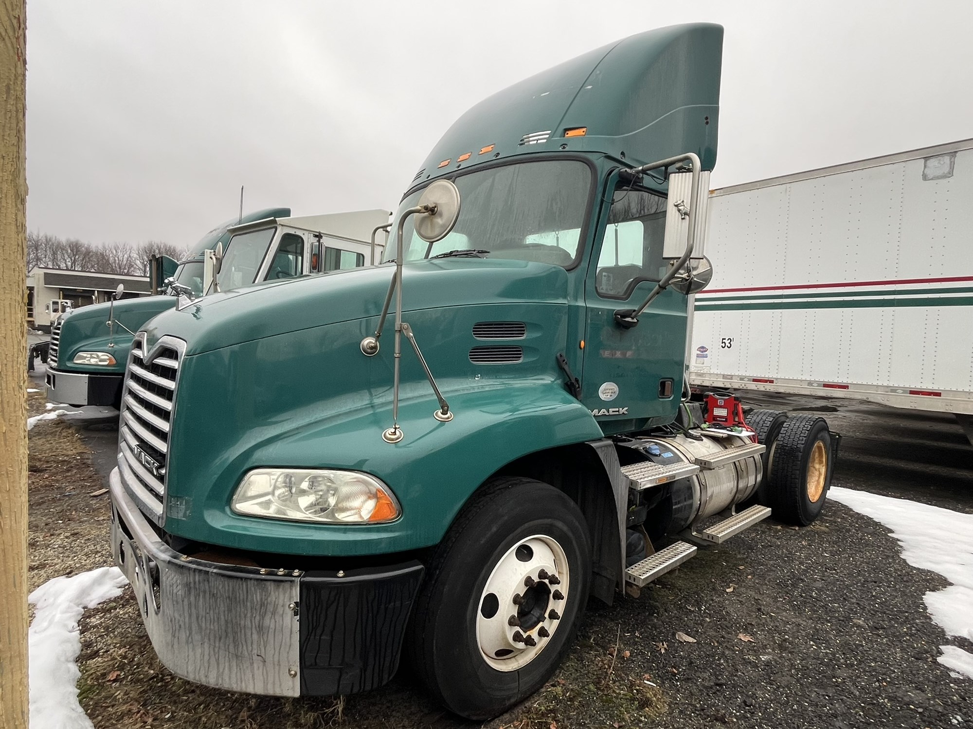 2014 MACK CXU612 - image 1 of 1