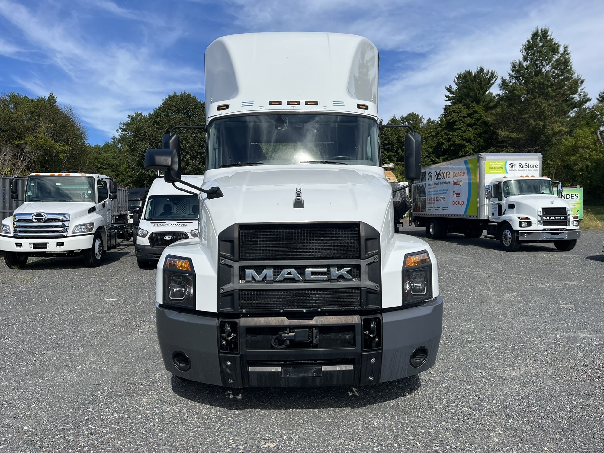 2023 MACK ANTHEM - image 2 of 6