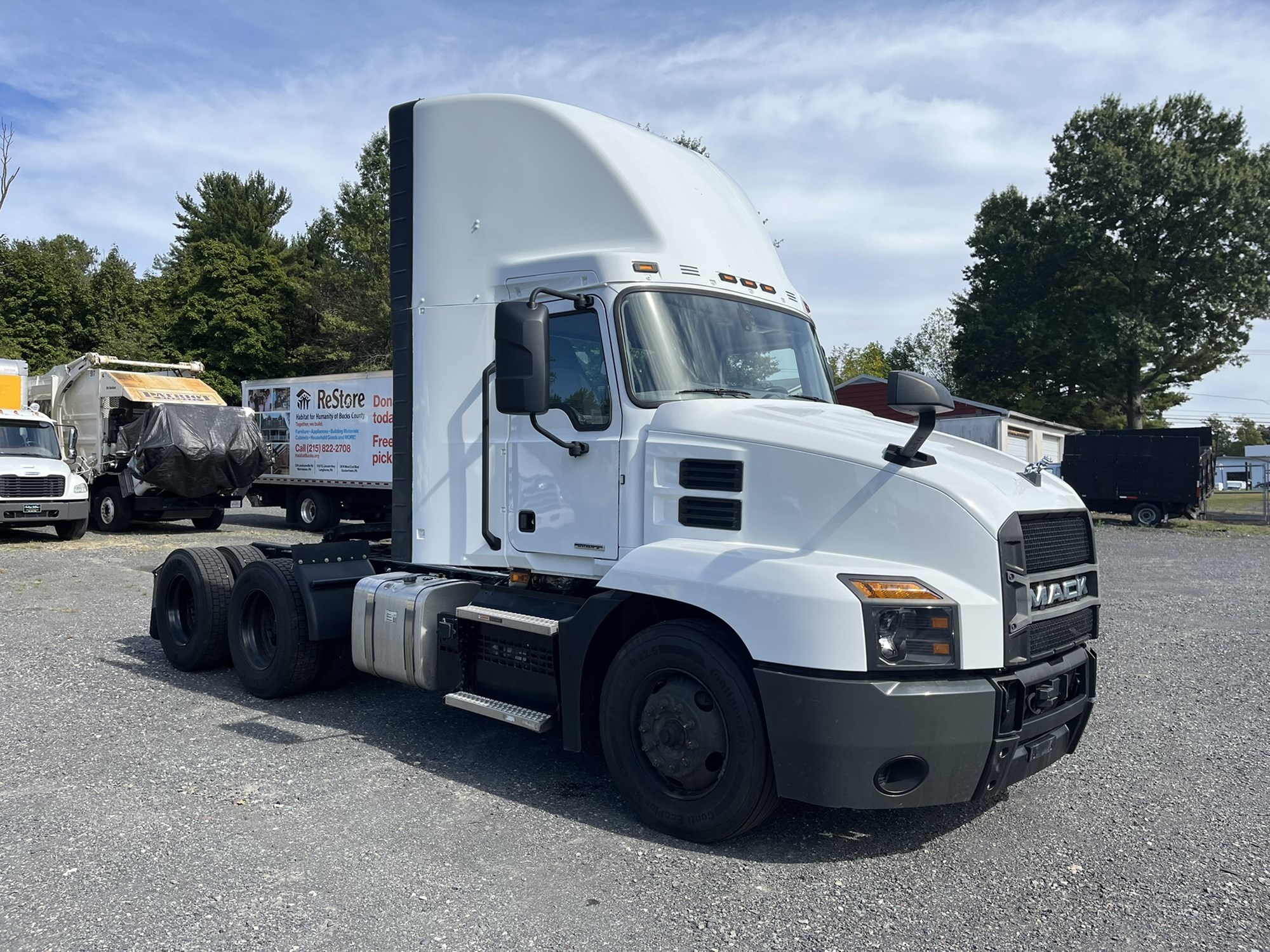 2023 MACK ANTHEM - image 3 of 6