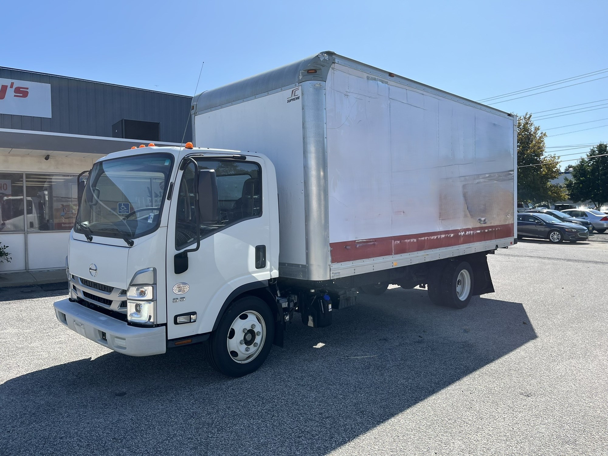 2023 HINO S52 - image 1 of 6