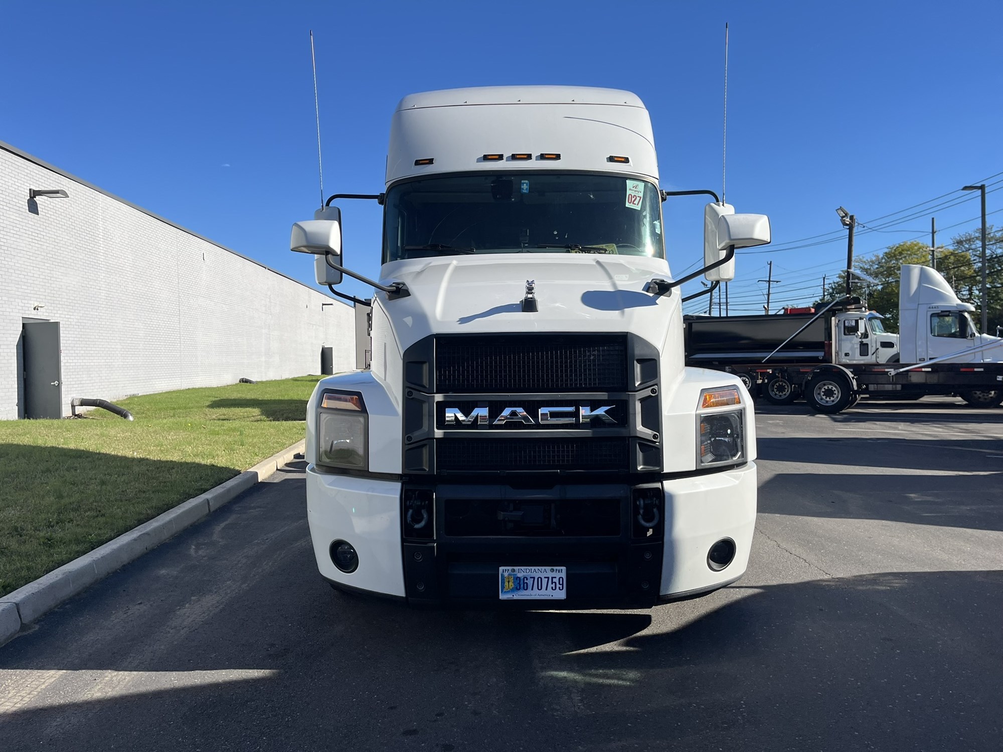 2023 Mack Anthem in Souderton, PA — photo 2
