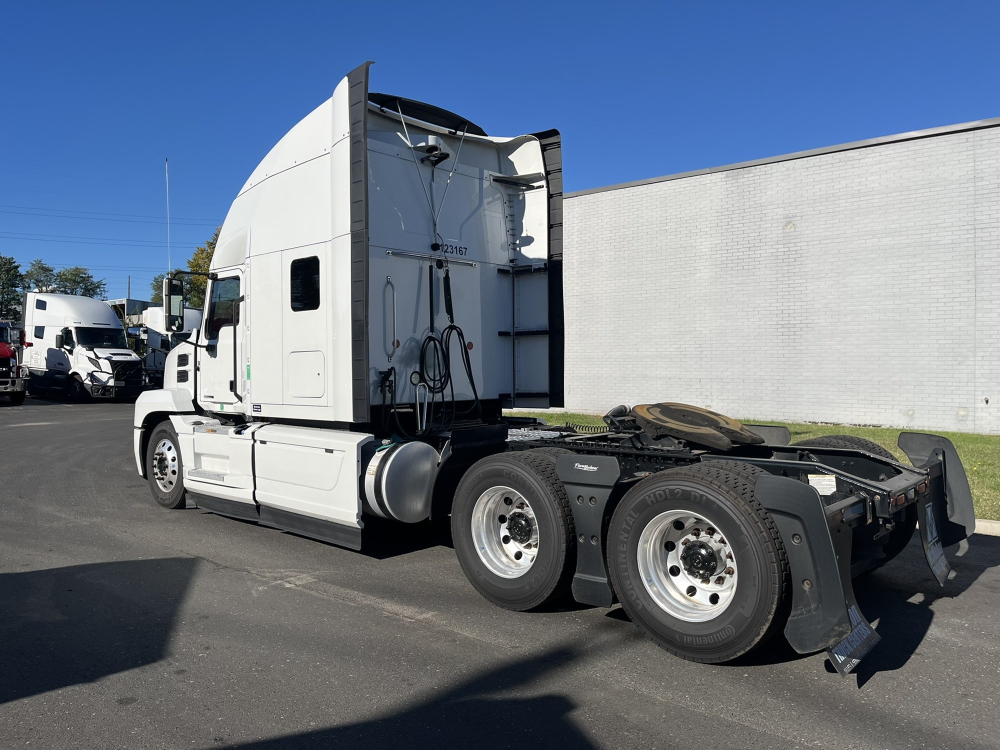 2023 Mack Anthem in Souderton, PA — photo 6