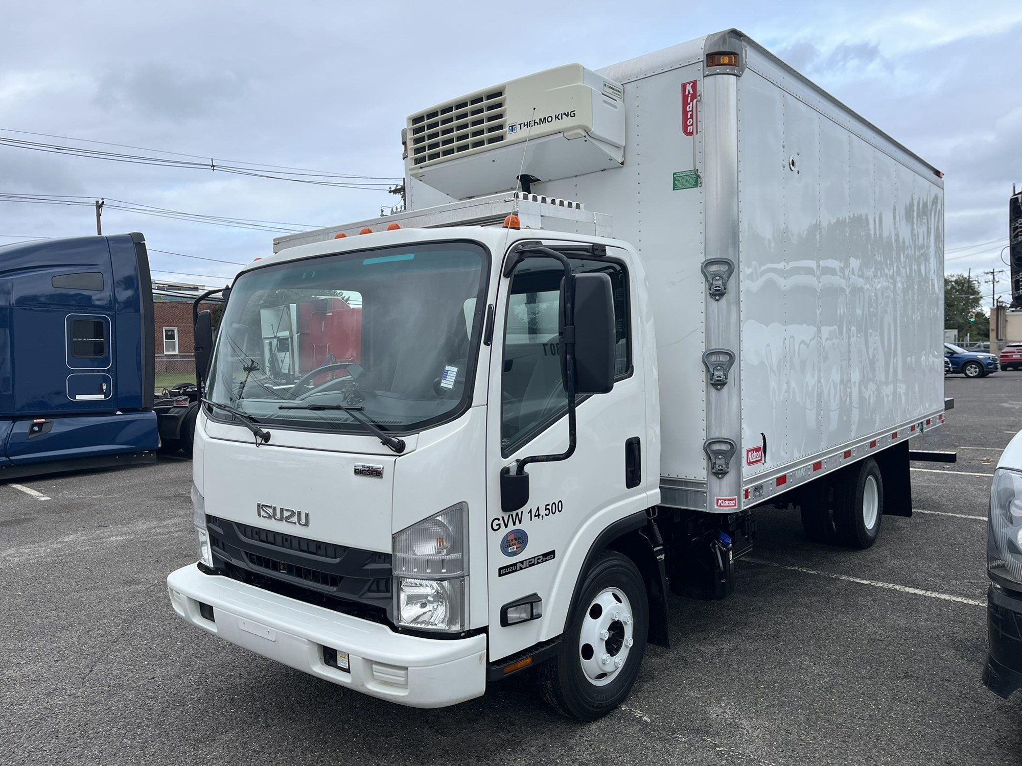 2022 ISUZU NPR - image 1 of 6